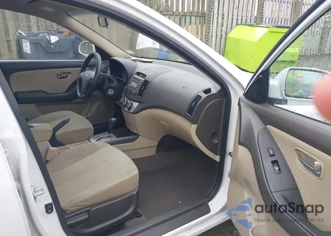 2010 Hyundai Elantra Gls from USA, damaged, VIN KMHDU4AD1AU109622